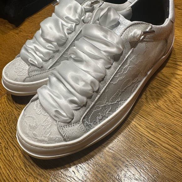 New P448 John Fiore sneakers white 40 - Picture 2 of 7